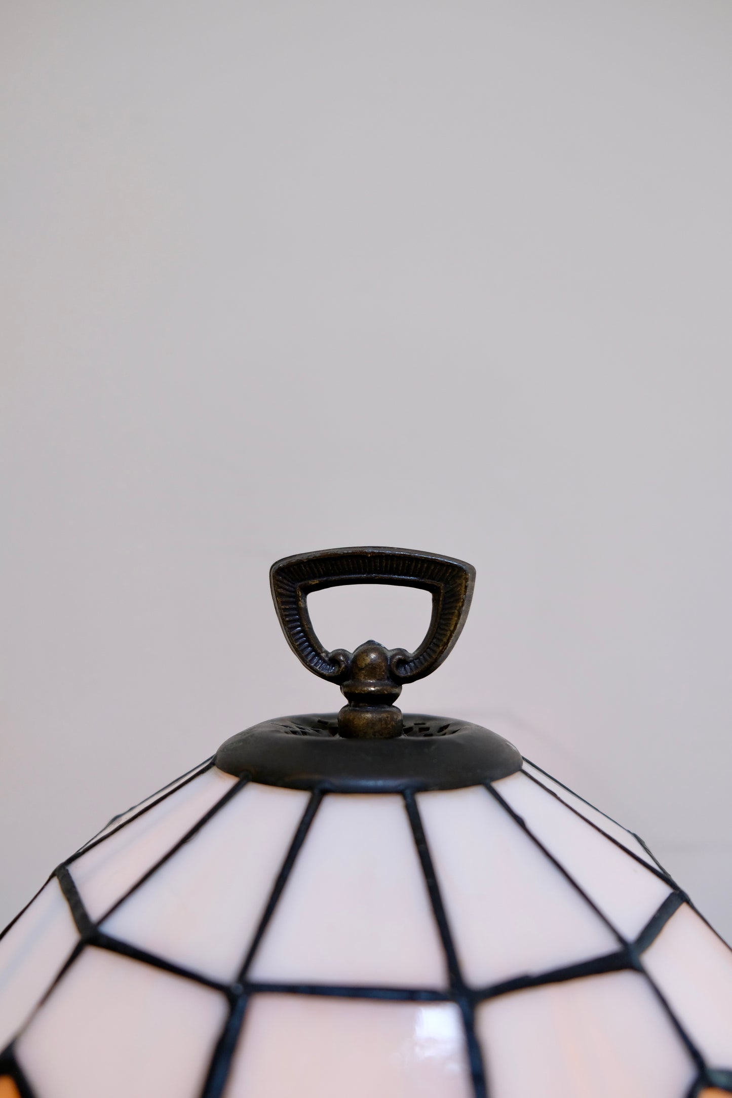 Vintage Tiffany-Style Milk Glass Boudoir Lamp