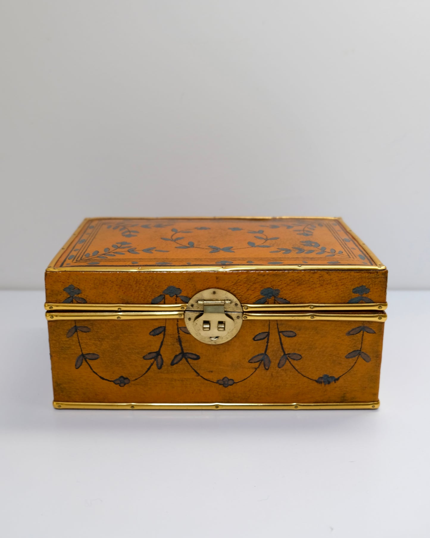 Sweet Vintage Wooden Storage Box