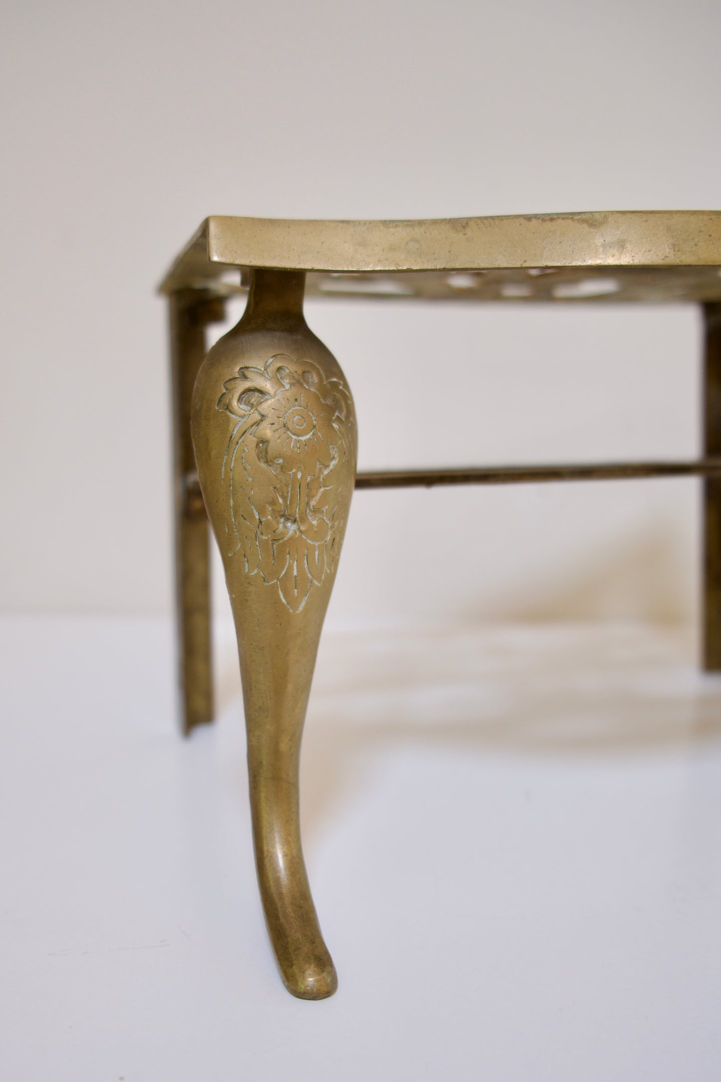 Small Brass Footman Stand With Birds