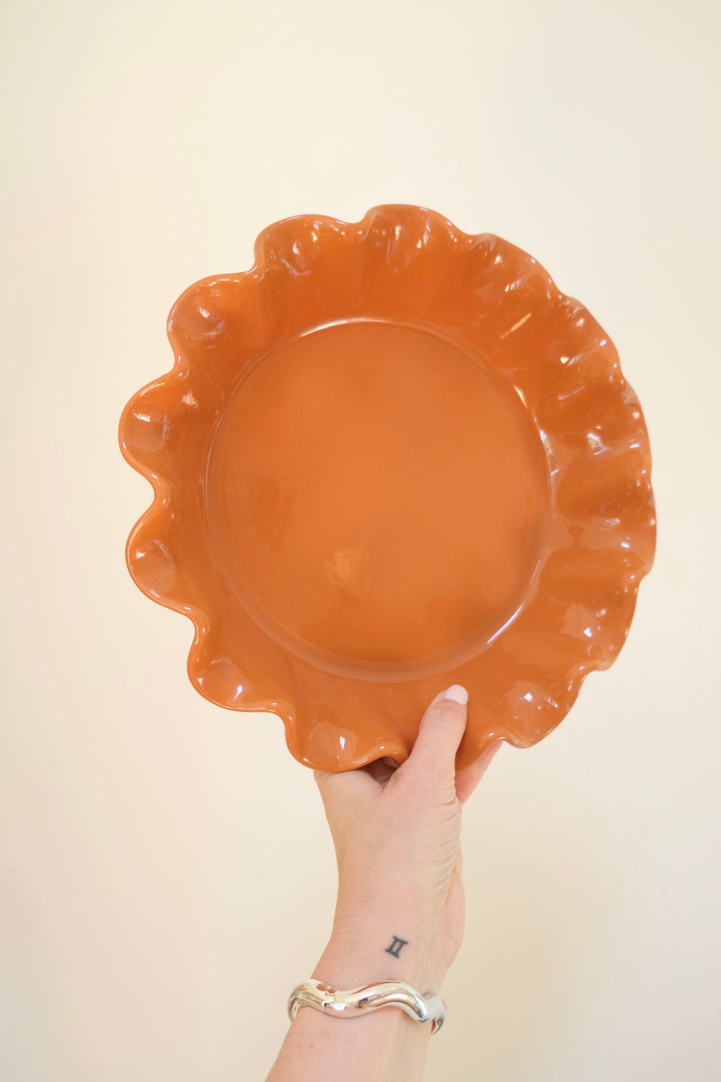 2005 Emile Henry 10" French Ceramic Wavy Pie Dish