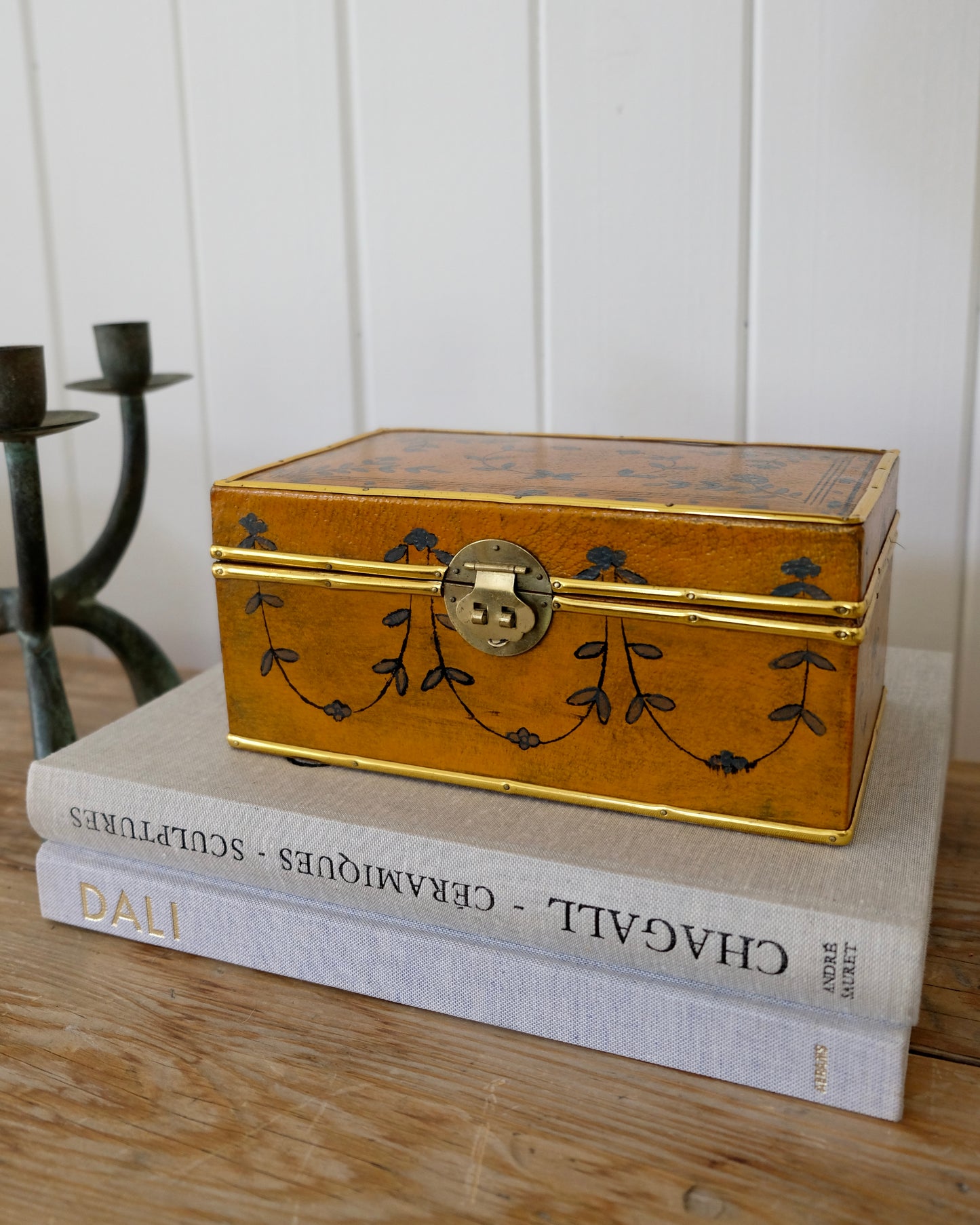 Sweet Vintage Wooden Storage Box