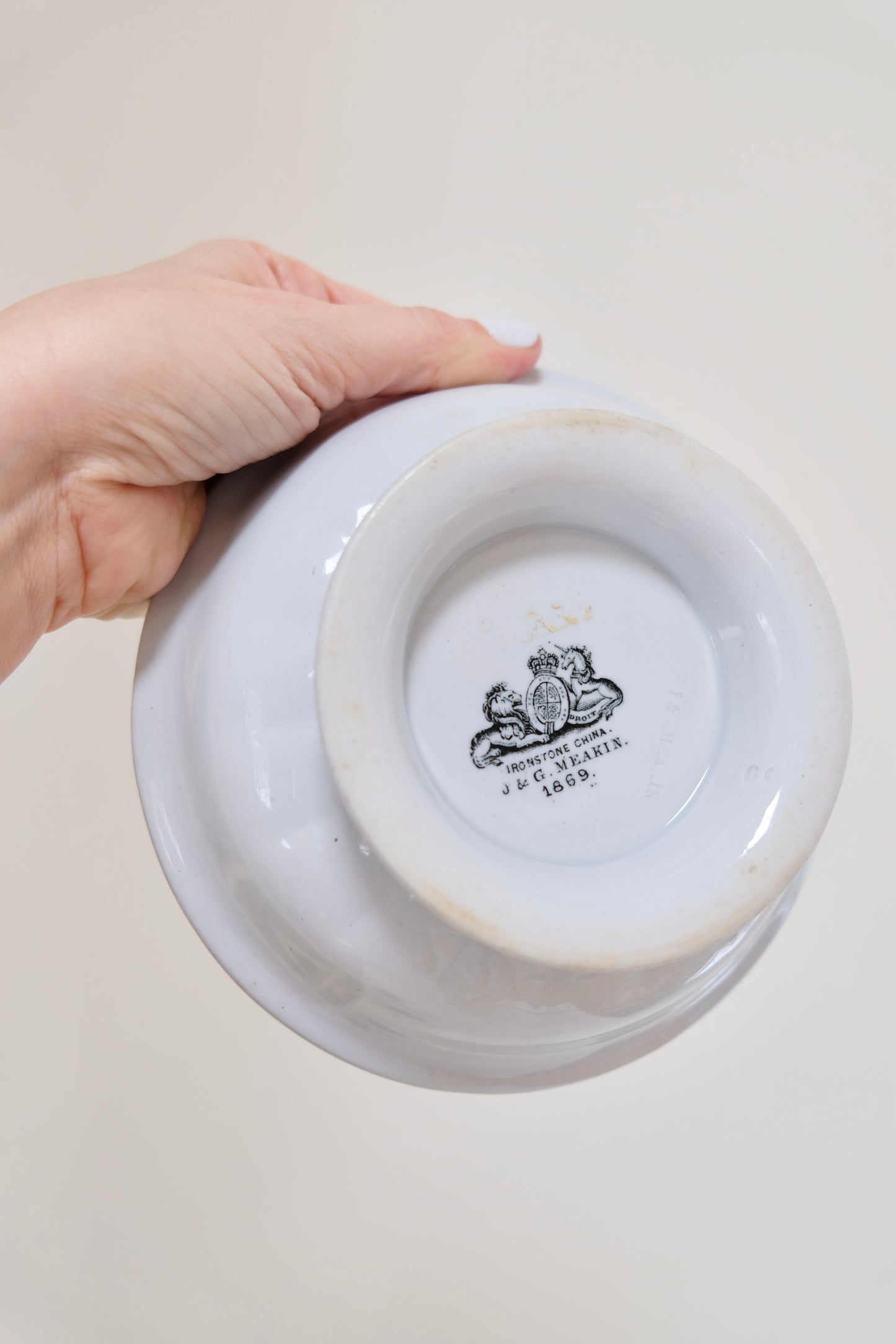 Small Antique Footed Ironstone Dish – J & G Meakin