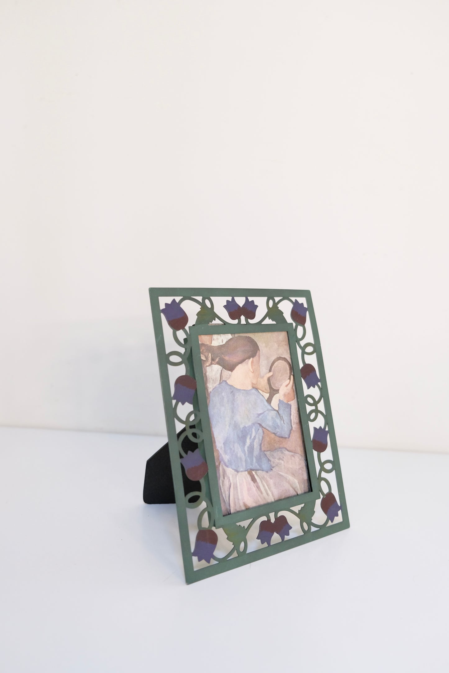 Vintage Elsa Purple and Green Tulip Picture Frames