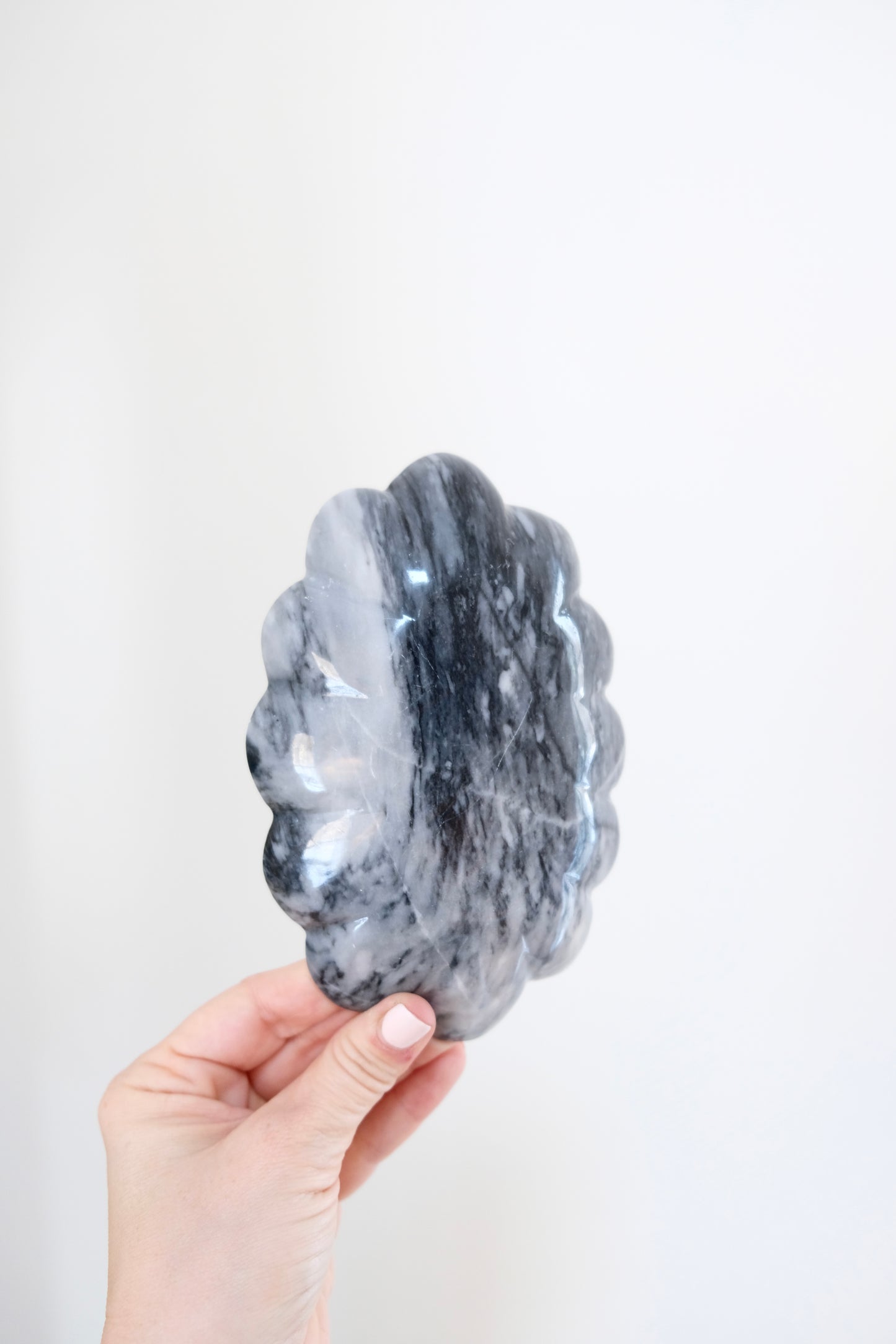 Adorable Black Marble Scalloped Catchall