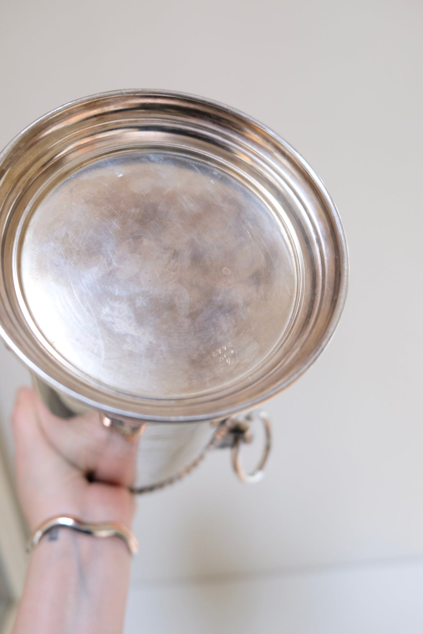 Wallace 2442 Silver Plated Wine Bucket with Lion Heads