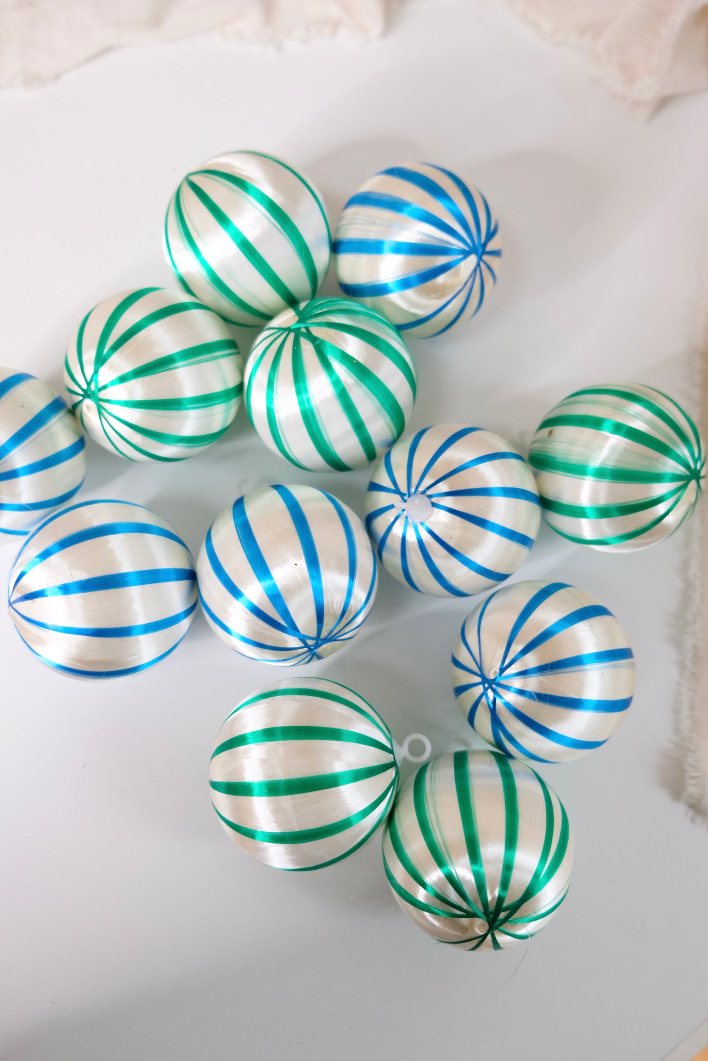 Vintage Striped Satin Ball Ornaments Set