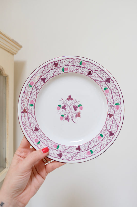 Vintage 1930s Wedgwood Hand Painted Strawberry Lustre Plates