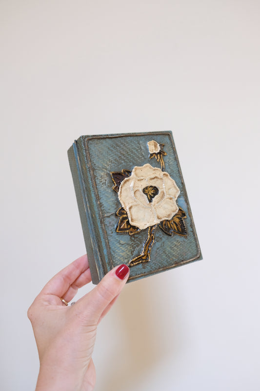 Vintage Floral Jewelry Box