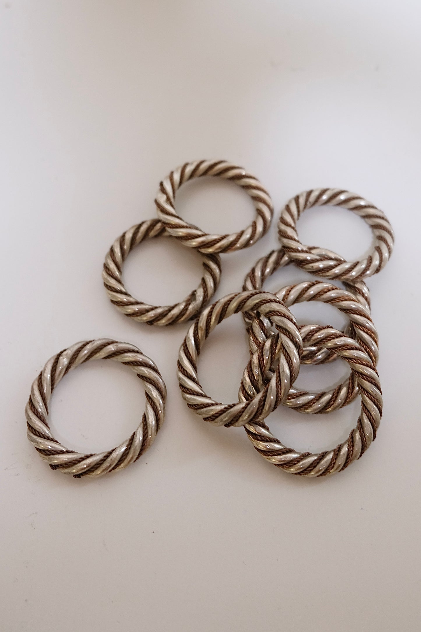 Set of 8 Heavy Rope Metal Napkin Rings