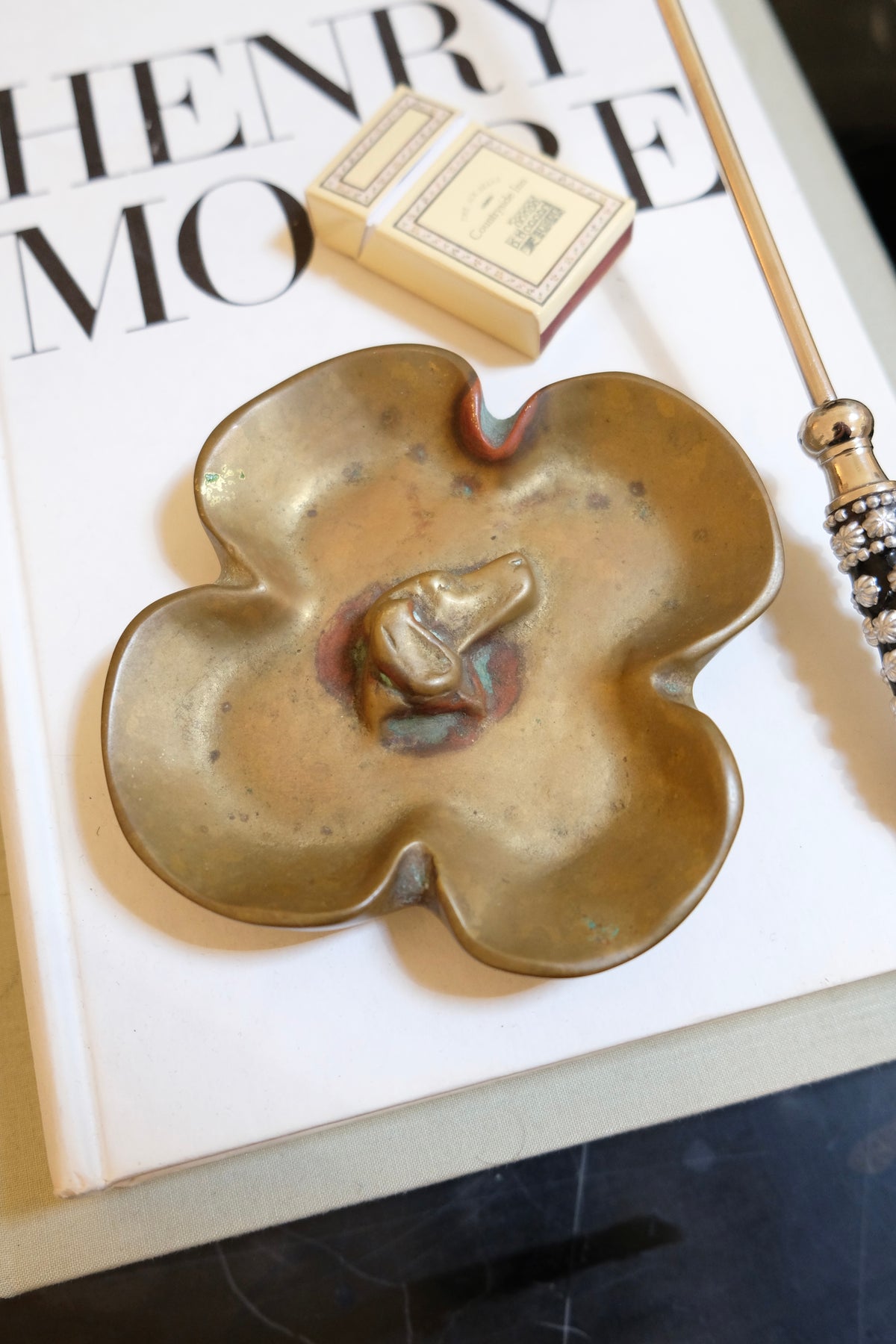 Vintage Virginia Metalcrafters Brass Clover Dish with Dog