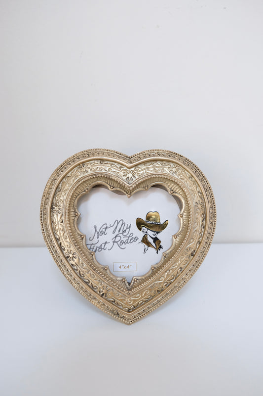 Vintage Metal Heart Frame