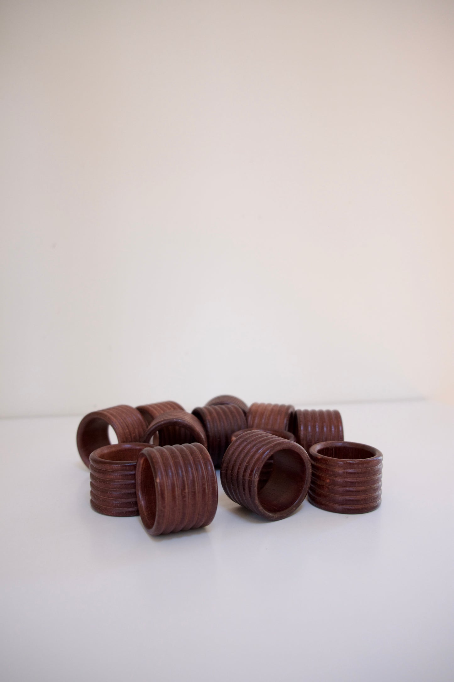 Set of 12 Vintage Ribbed Wooden Napkin Rings