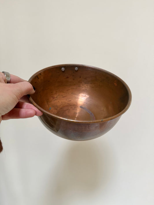 Set of 2 Copper Bowls with Rings — 7.5” x 3”