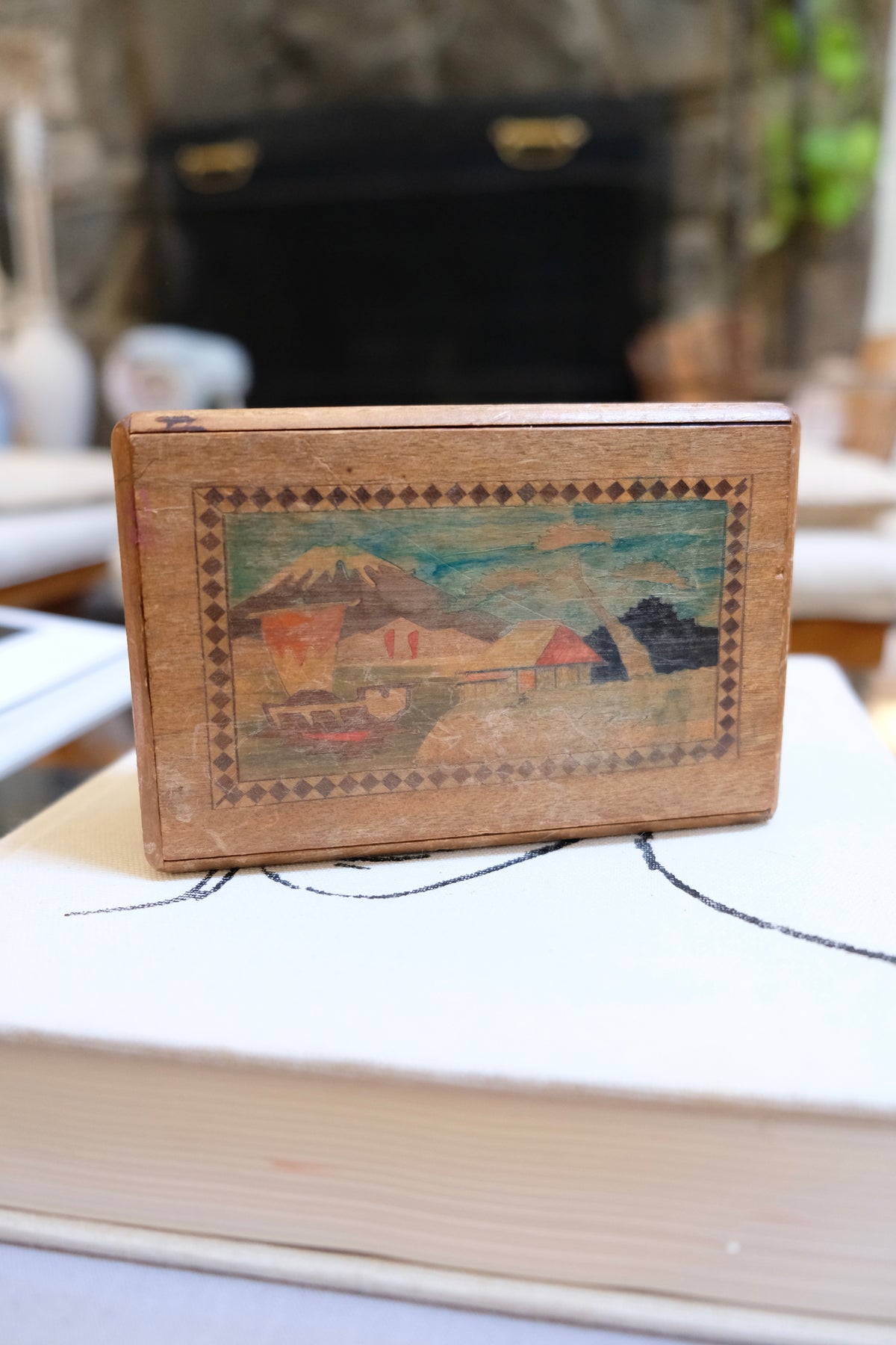 Vintage Inlaid Bird & Landscape Box