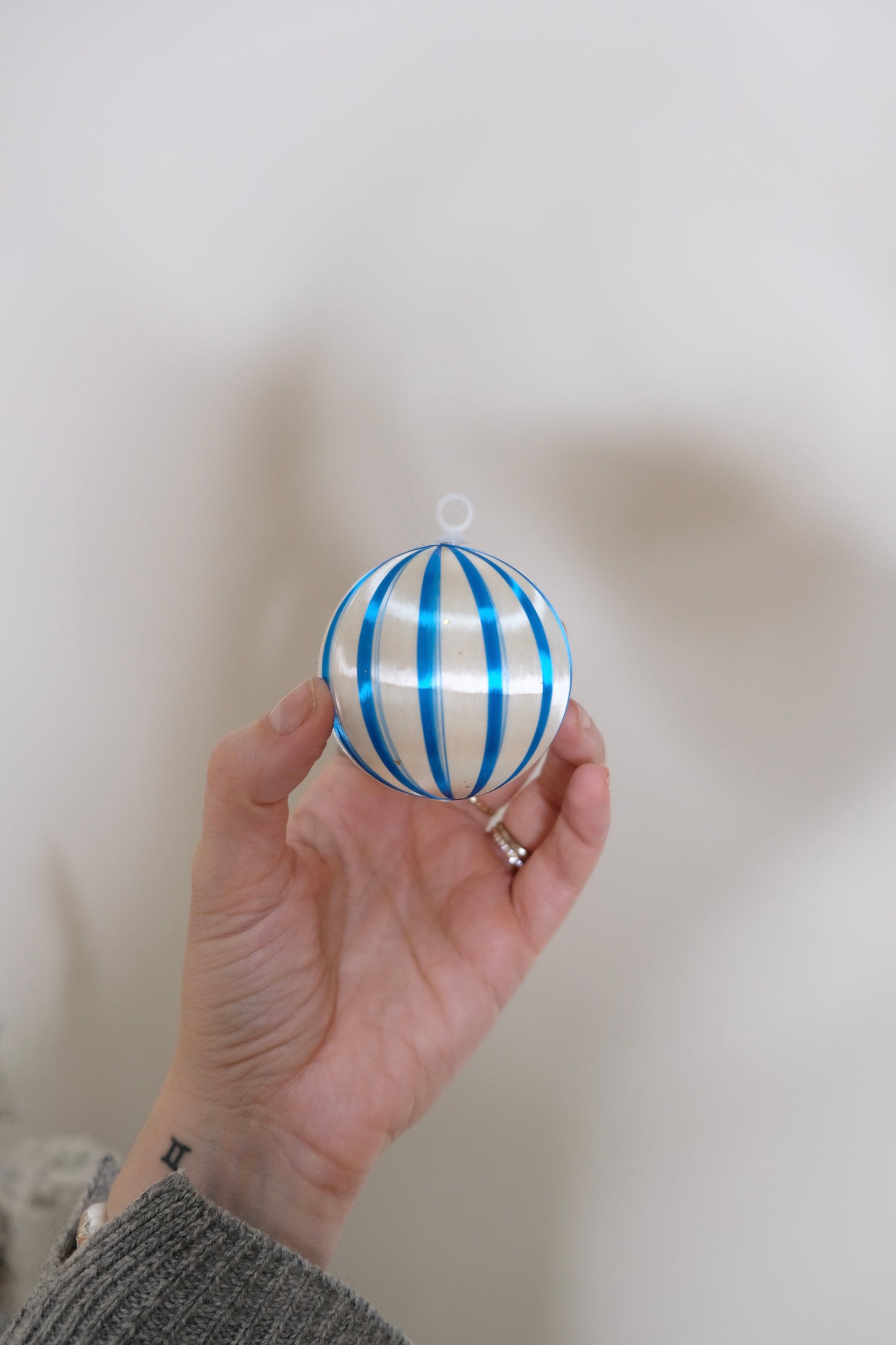 Vintage Striped Satin Ball Ornaments Set