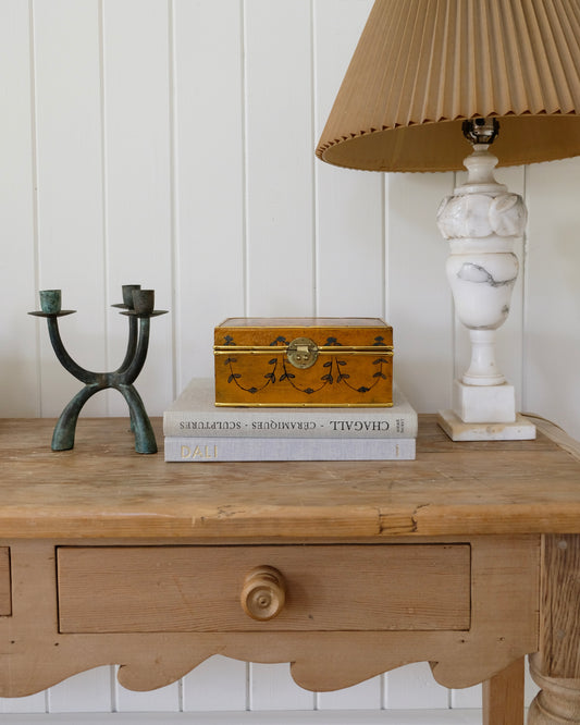 Sweet Vintage Wooden Storage Box